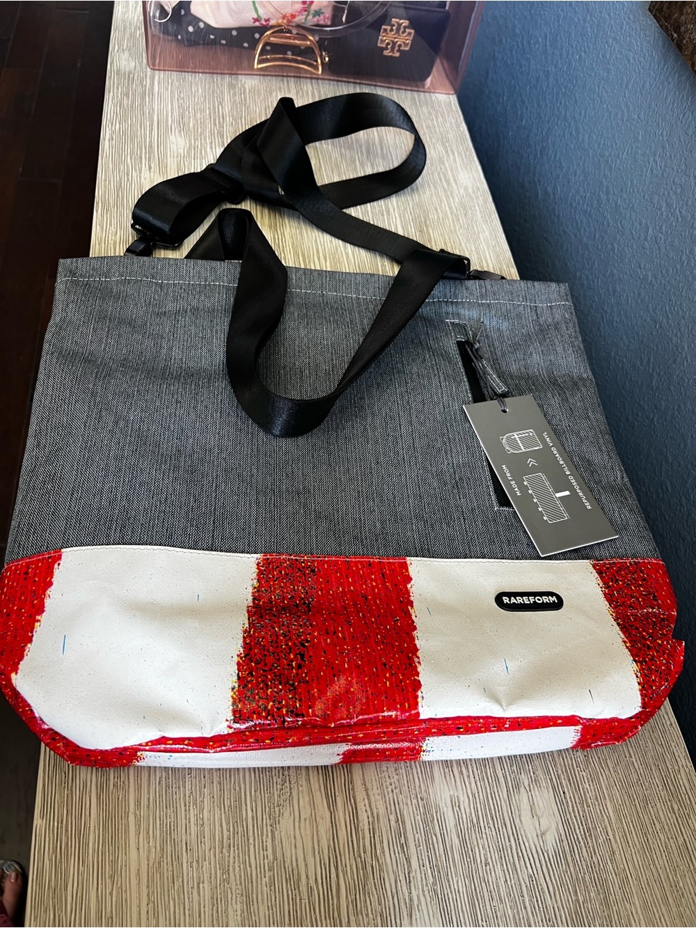 🆕 Rareform Cora Gray Tote with Red & White Accents